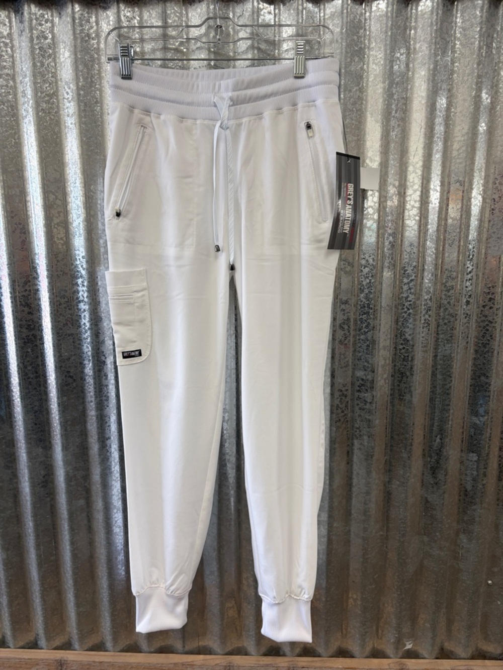 Grey’s Anatomy Women’s Jogger Scrub Pant-White-Petite Length